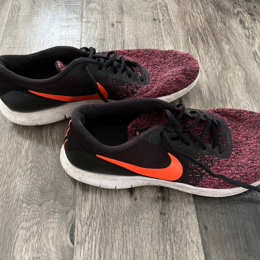 Men’s Nike, athletic shoes, 12